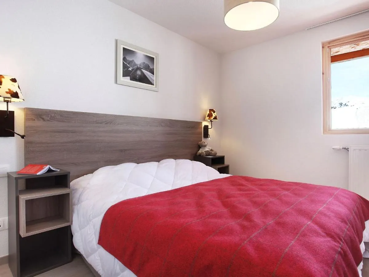 Apartment On Slopes In Extensive Paradiski La Plagne-Tarentaise